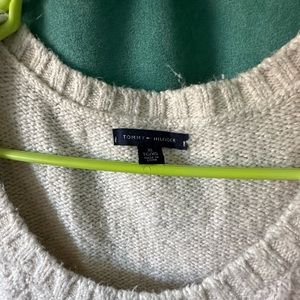 Tommy Hilfiger sweater